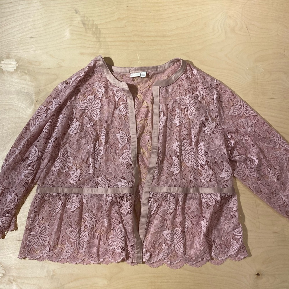 Est. 1946 Lacy Cardigan size 22/24W (HN)